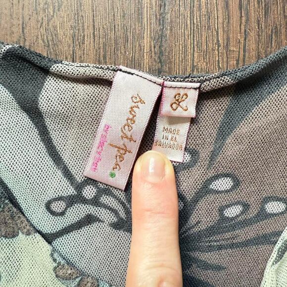 Sweet Pea by Stacy Frati Floral Mesh Tunic Top Gray Pink Size Large - Picture 5 of 6